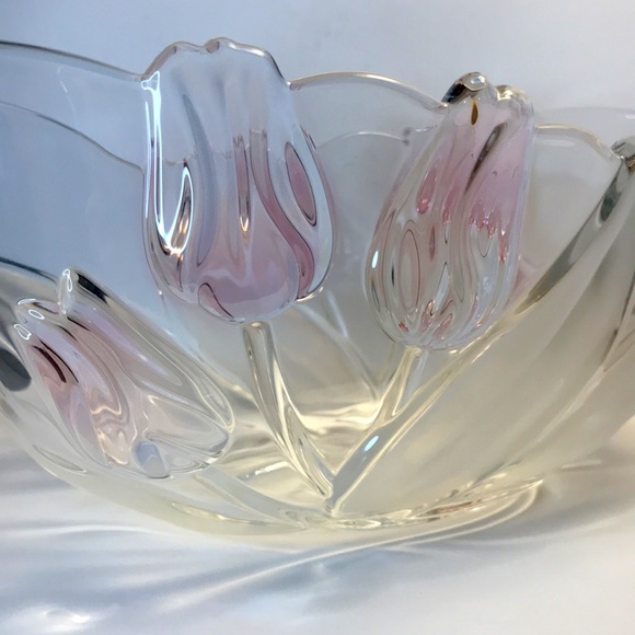 Vintage Mikasa Large Glass Bowl - Picture 2 of 5